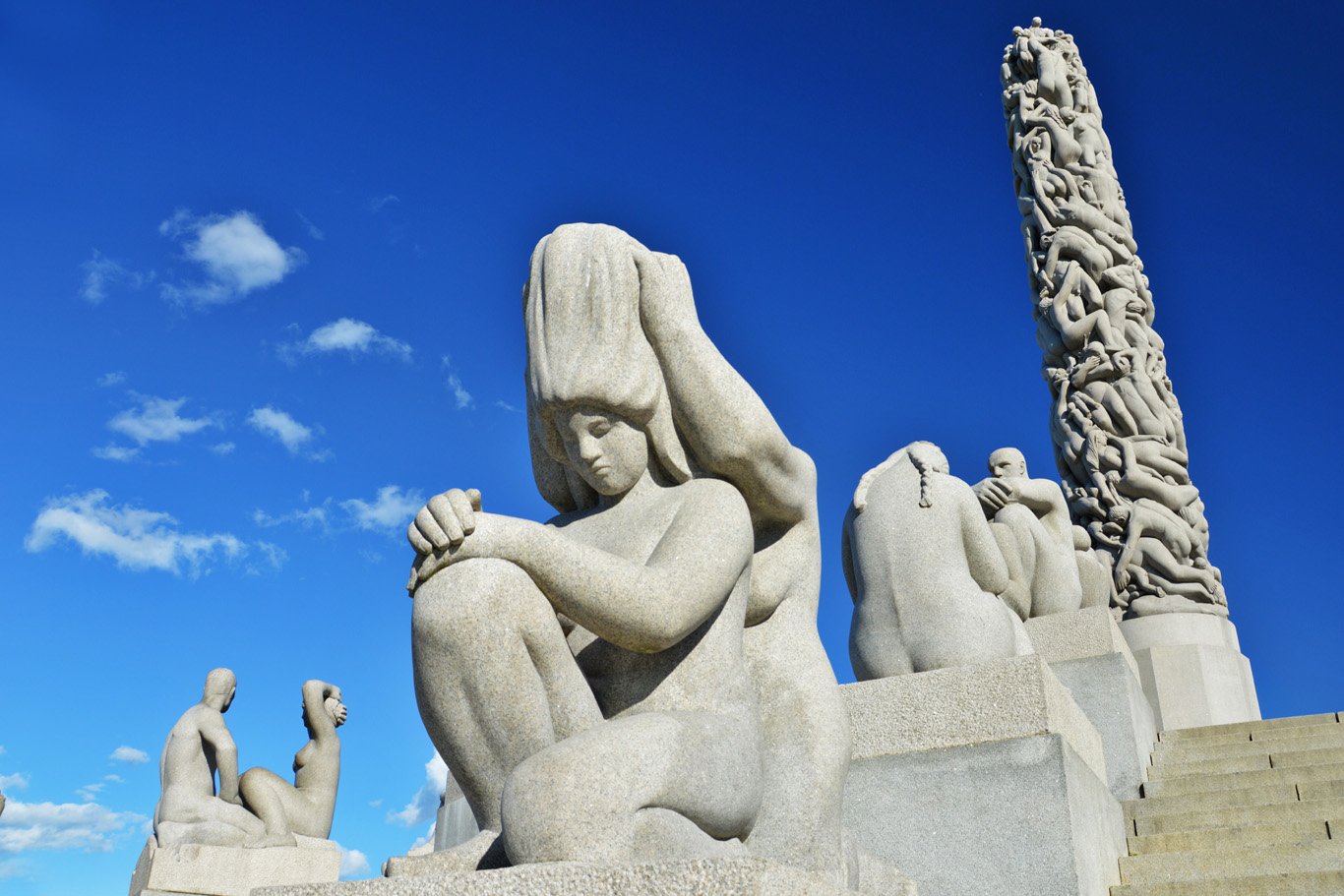 비겔란 조각 설치물 (Vigeland Installation)